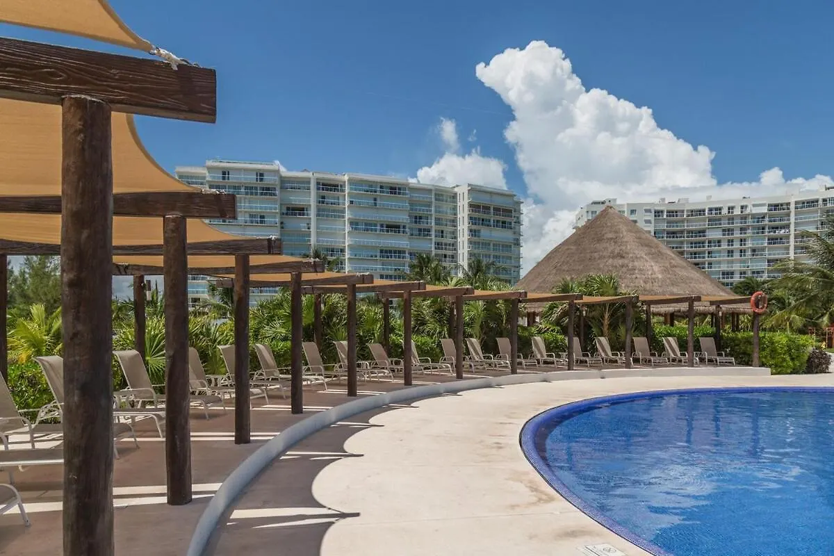 Apartmán Coral Beachfront 2Bdr With Pool By Casa Paraiso Cancún